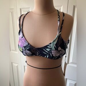 Cross Straps Bikini Top Flower Theme Size Medium